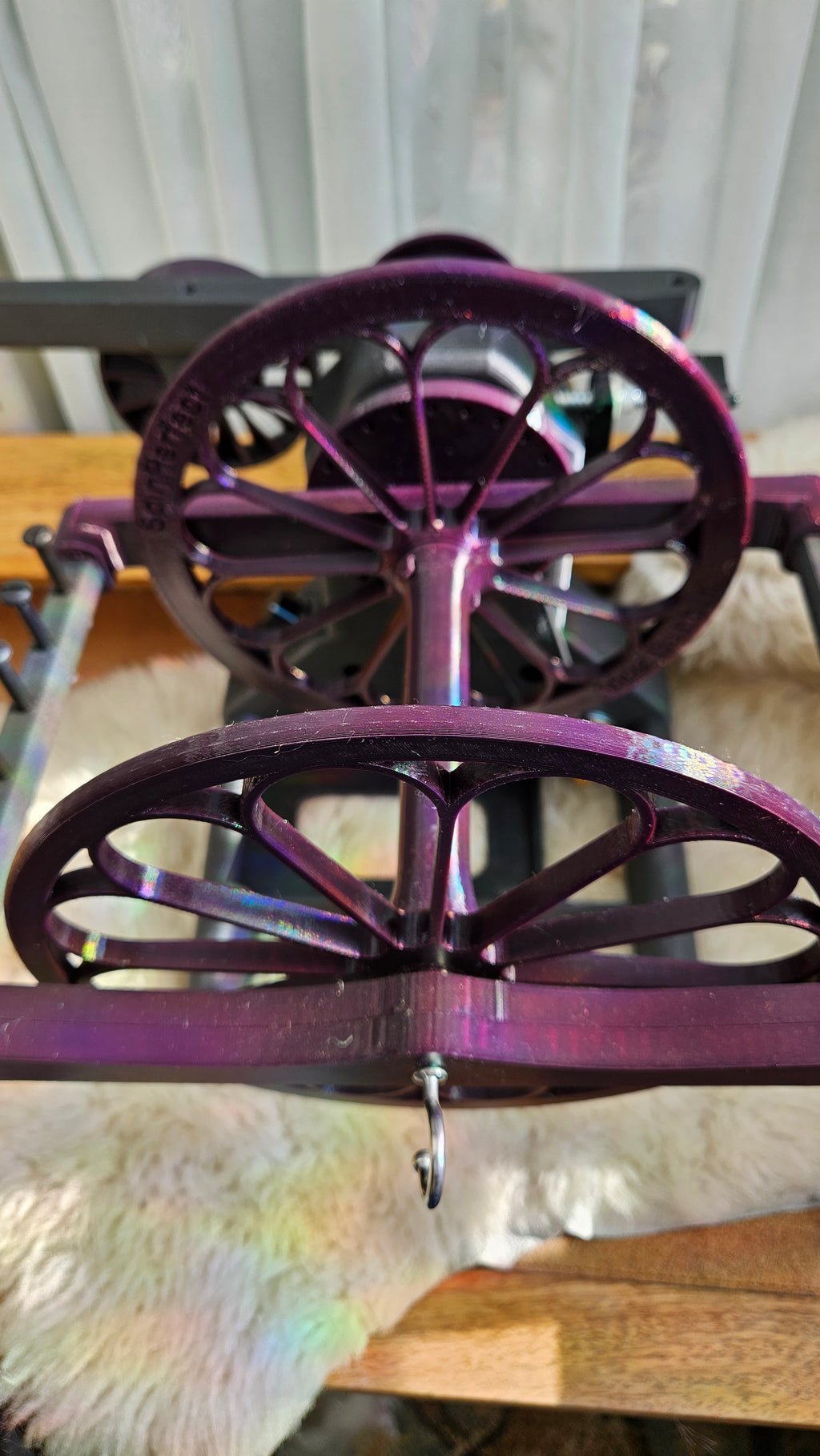 SpinPerfect ICON Electric Spinning Wheel - 30 ounce capacity