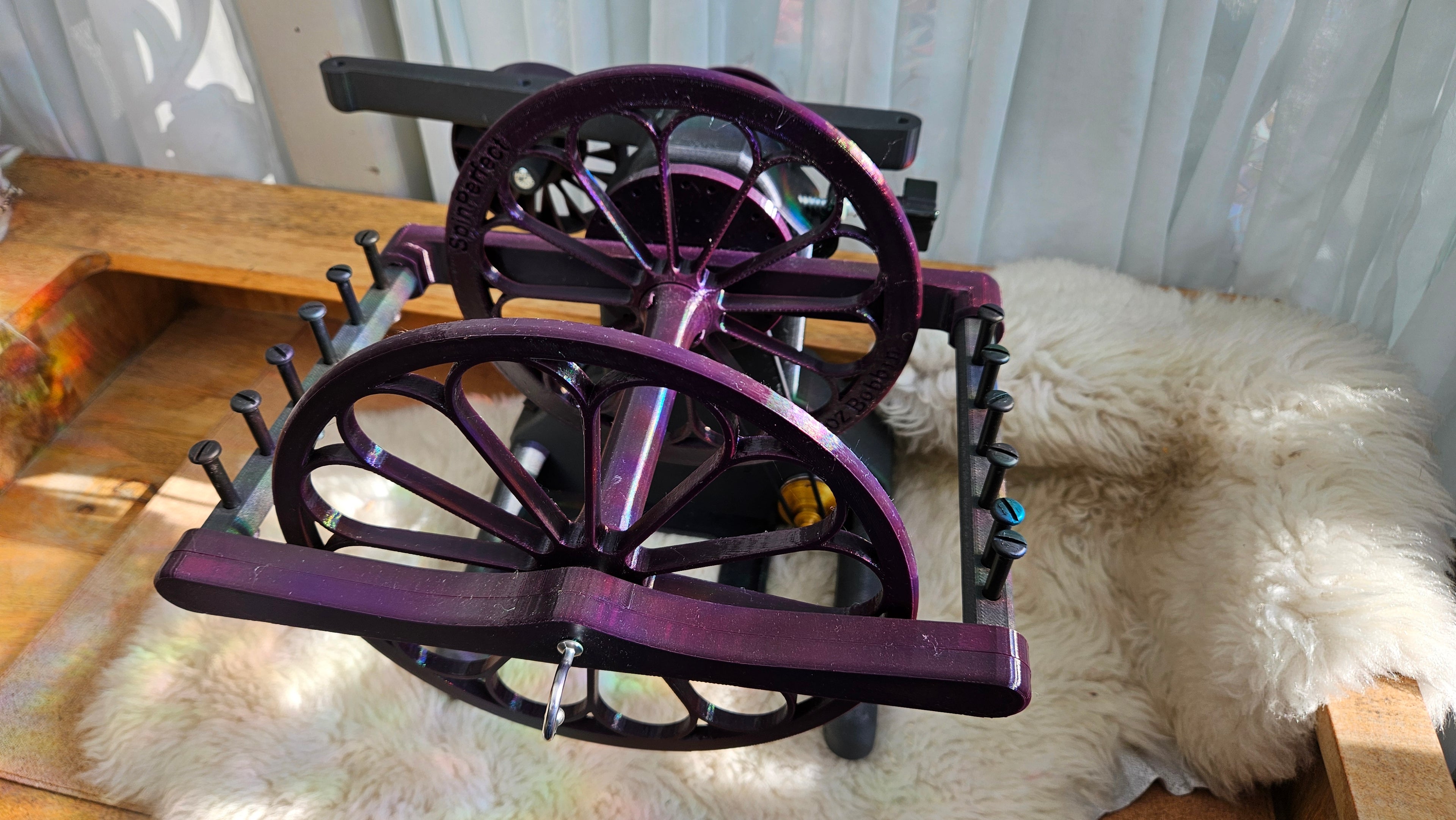 SpinPerfect ICON Electric Spinning Wheel - 30 ounce capacity