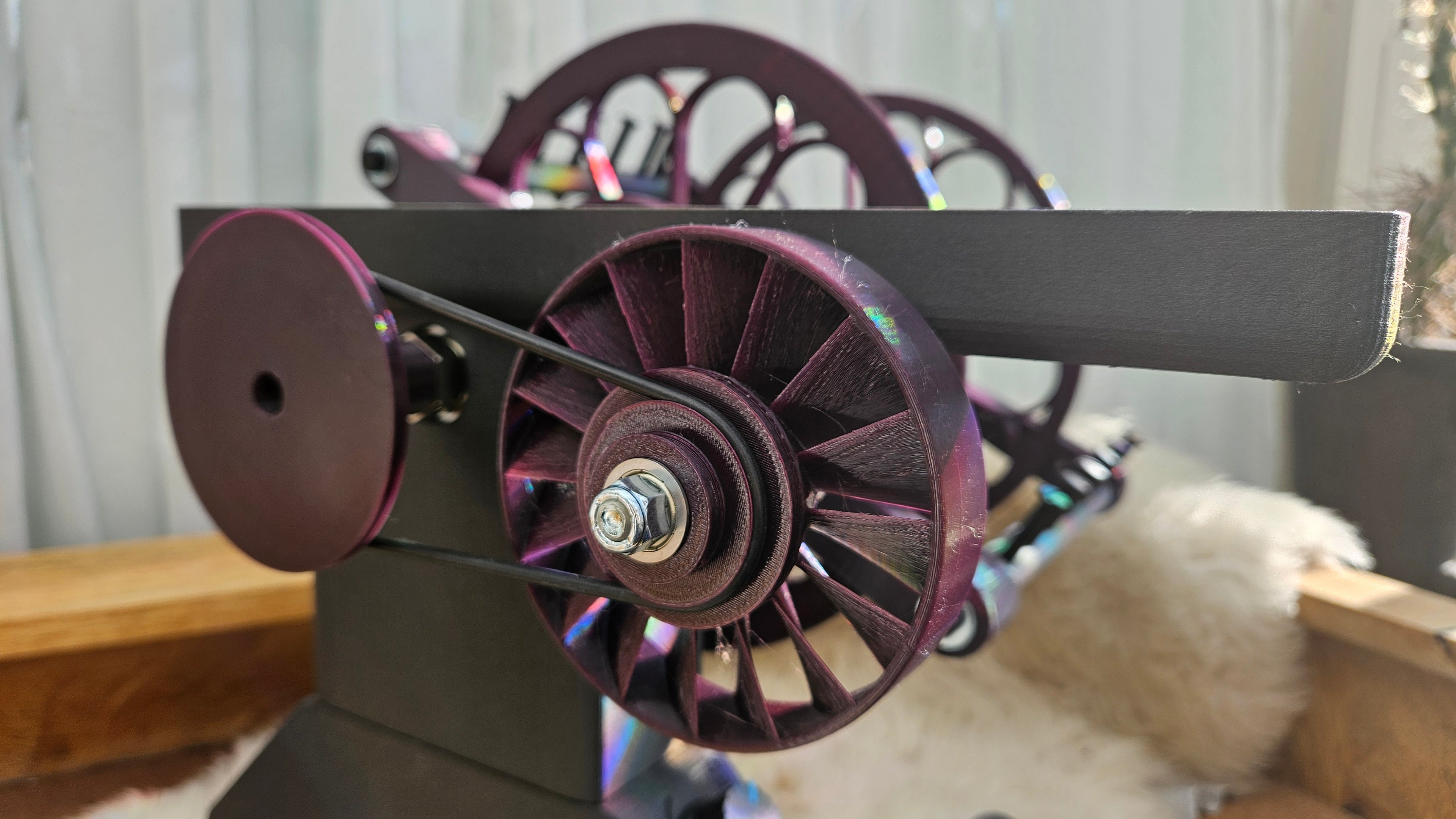 SpinPerfect ICON Electric Spinning Wheel - 30 ounce capacity